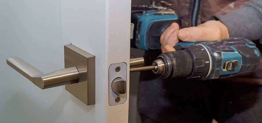 Broken Door Handle Lock Repair in Orcutt, California